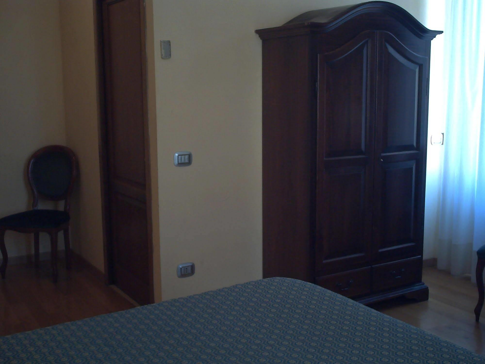 Hotel Annabella Roof Terrace Firenze Bagian luar foto